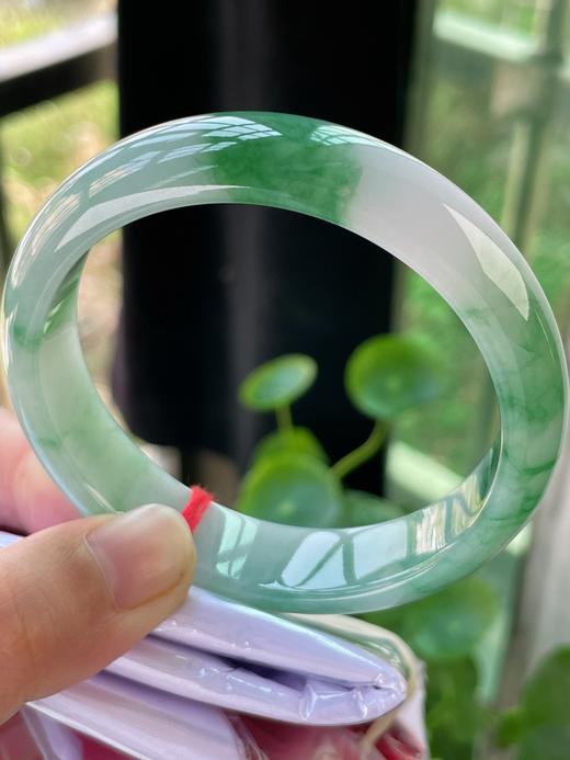 57正圈翡翠手镯 商品图0