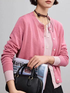 Miu 式美学假两件针织衫