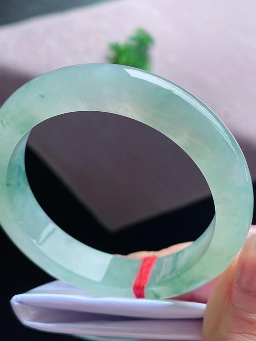 54正圈翡翠手镯 商品图4