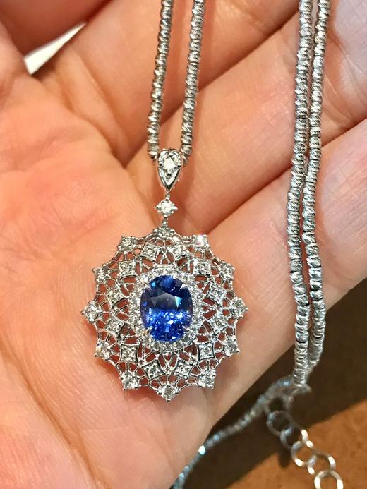 1.25ct刻面蓝宝石吊坠 商品图2