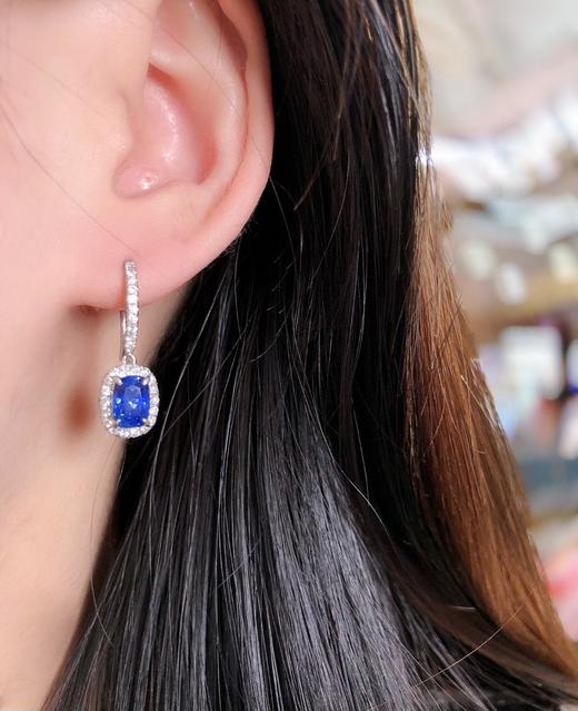 2.19ct刻面蓝宝石耳坠 商品图4