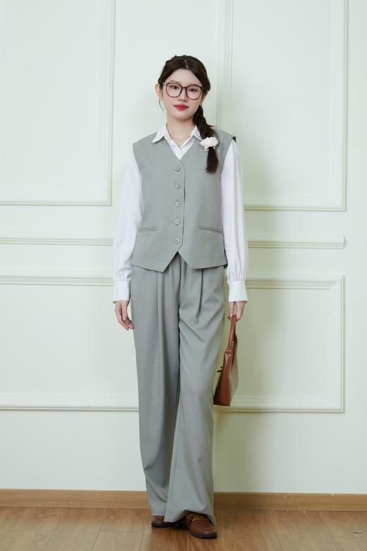 ESTELLICA 卡其色气质休闲马甲西裤套装 19999 商品图1