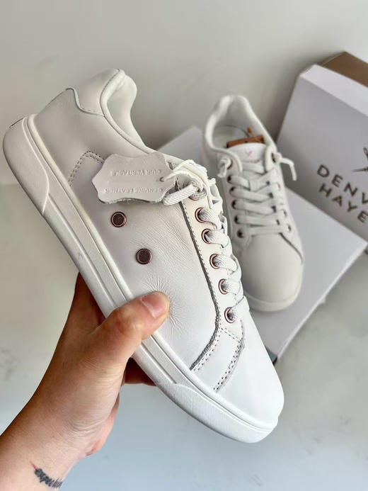 原单正品出口🇨🇦加拿大，意大利 Denver Hayes 进口超软头层牛皮小白鞋来精品～男女情侣款
尺码 38 38.5 39 40 40.5 41 42 商品图9