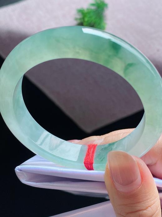 54正圈翡翠手镯 商品图2