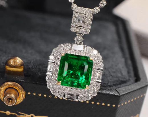 2.2ct刻面祖母绿吊坠 商品图2