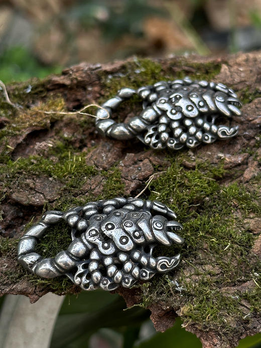 多种圣物融合的忿怒莲师九头铁蝎挂件随赠挂绳 商品图1