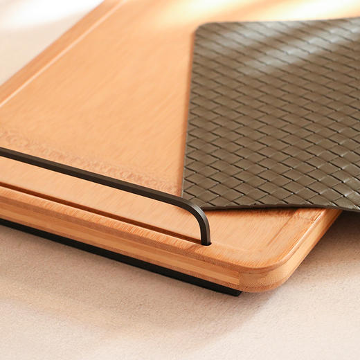 提手竹托盘 保留竹子的天然纹理 自然简约 两种颜色可选 黑色沉稳 灰色轻盈 商品图4