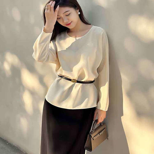 顺丰包邮洛诗琳12026洛诗琳春季新款简约百搭宽松醋酸上衣1125 商品图0