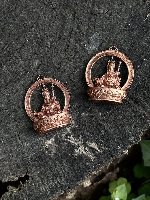 殊胜见即解脱莲师像立体挂件 诸多殊胜物装藏圣物 商品图4