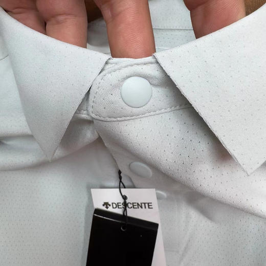 正品迪桑特春夏新款Tegolf吸湿速干防晒短袖POLO衫

尺码 瓷灰白 黑色 M-XXL 合身版型 商品图5