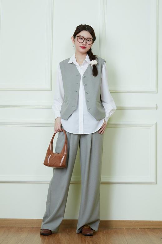 ESTELLICA 卡其色气质休闲马甲西裤套装 19999 商品图2