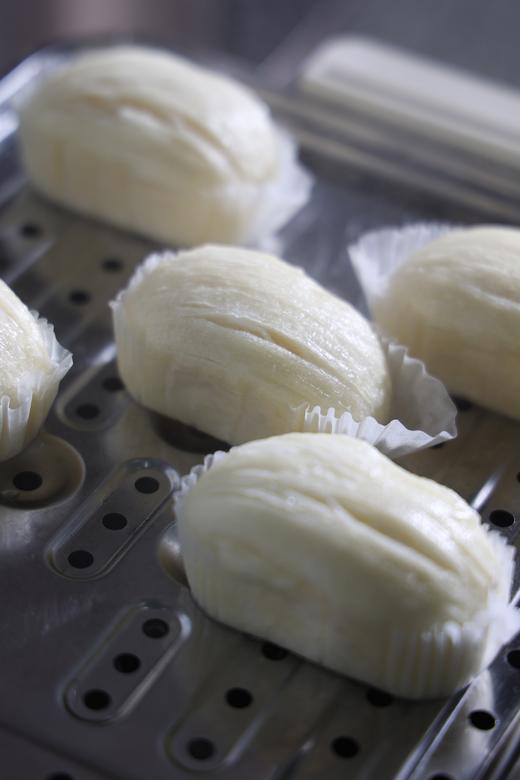 云南人的早餐哲学【破酥金丝卷/银丝卷】非遗手作，千层酥皮透光薄；猪油酥香，入口即化不粘牙；云南限定，传承百年宫廷点心~ 商品图3