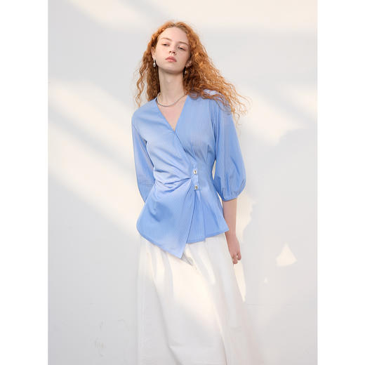 三彩2025夏季新款法式收腰V领衬衫醋酸莱赛尔条纹衬衣气质S 商品图1