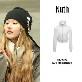 星穿搭 | @赵露思