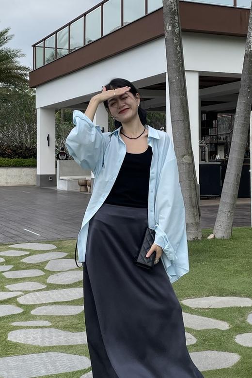 Le Malene 深灰色优雅贵气光泽感半裙 20150 商品图3