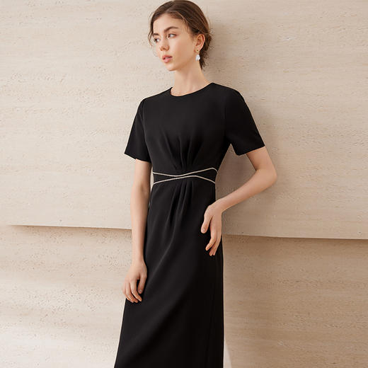 【气质钻链极简连衣裙】EITIE爱特爱优雅通勤收腰显瘦夏新款B2507676 商品图5