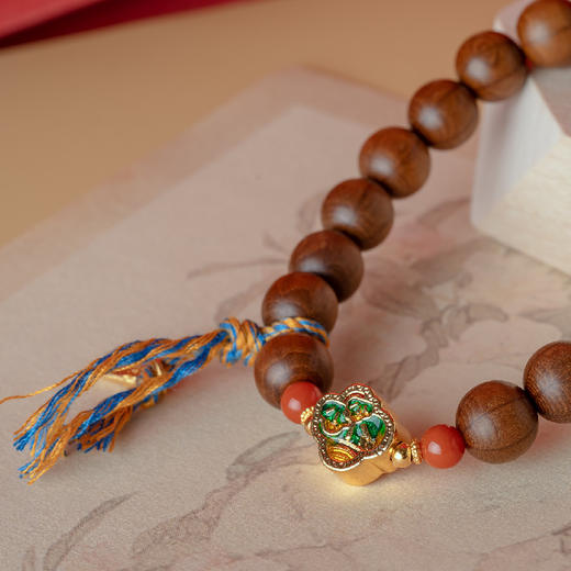 木质文玩手串 多款可选 搭配珍贵玉石 散发天然香气 商品图1