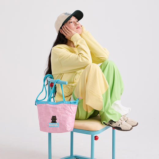 大英博物馆 巴斯特系列 萌猫手提轻便出行 斜挎包 粉色 商品图6