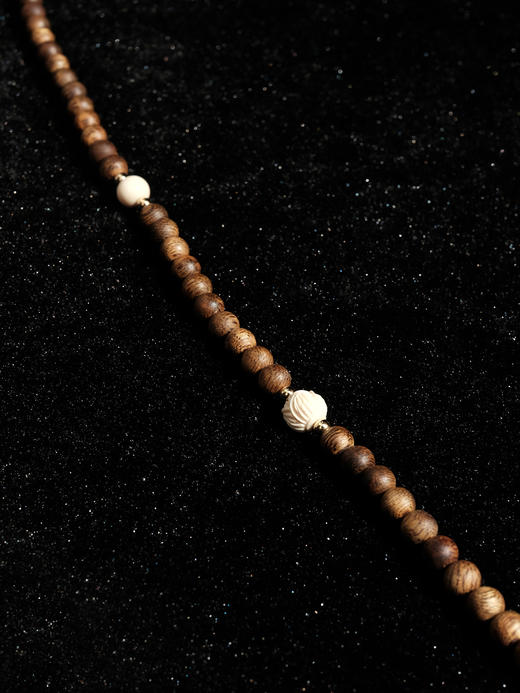 MELI&MOLI |和田玉中号福袋吊坠+26英寸沉香珠/猛犸象牙编珠绳链 商品图5