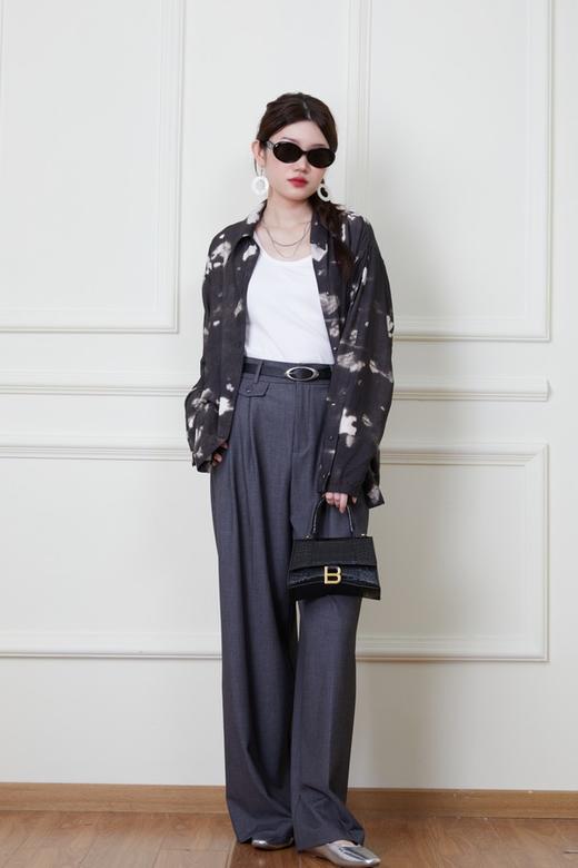 ANSUABEL 休闲随性黑色印花衬衫 20162 商品图2