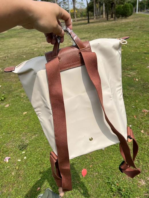 327-4 新款龙虾双肩包   限时包邮 商品图10