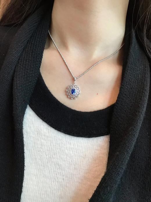 1.25ct刻面蓝宝石吊坠 商品图3