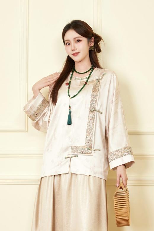 ANSUABEL 温婉新中式提花盘扣外套 20120 商品图0