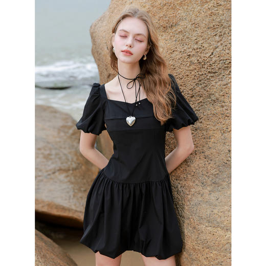 三彩2025夏季新款花苞连衣裙法式方领泡泡袖A字裙短裙显瘦M 商品图1