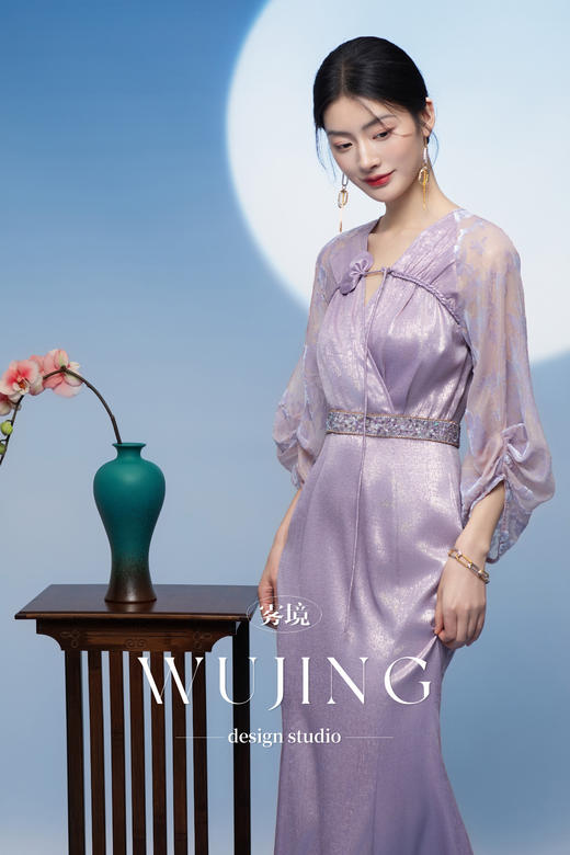 3205152 紫金梦雨 重磅仿真丝印花植绒料/重磅涂层工艺料连衣裙 雾境 商品图3