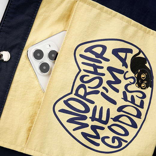 大英博物馆 巴斯特系列 口袋包休闲轻便手提 斜挎包 大号 商品图3