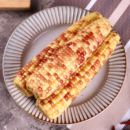 云南西双版纳花糯玉米/拇指玉米  自然生长，口感香甜，甜而不腻，营养丰富 商品图4