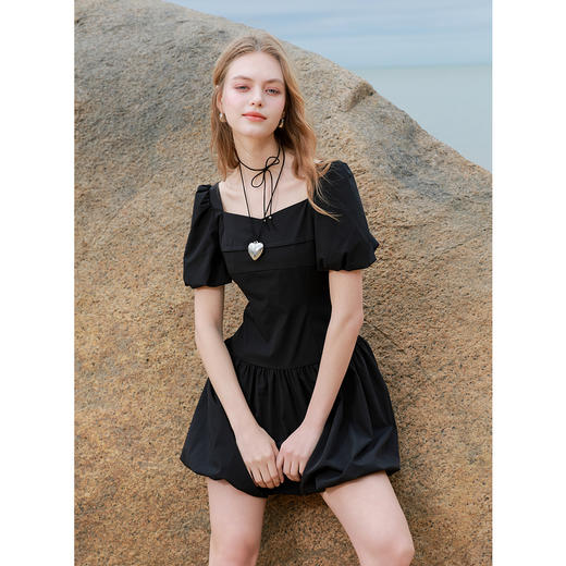 三彩2025夏季新款花苞连衣裙法式方领泡泡袖A字裙短裙显瘦M 商品图2