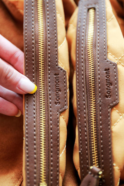 澳洲小牛皮+麂皮拼接，烦尽经文驼包。大容量牛皮托特包包C032766 商品图13