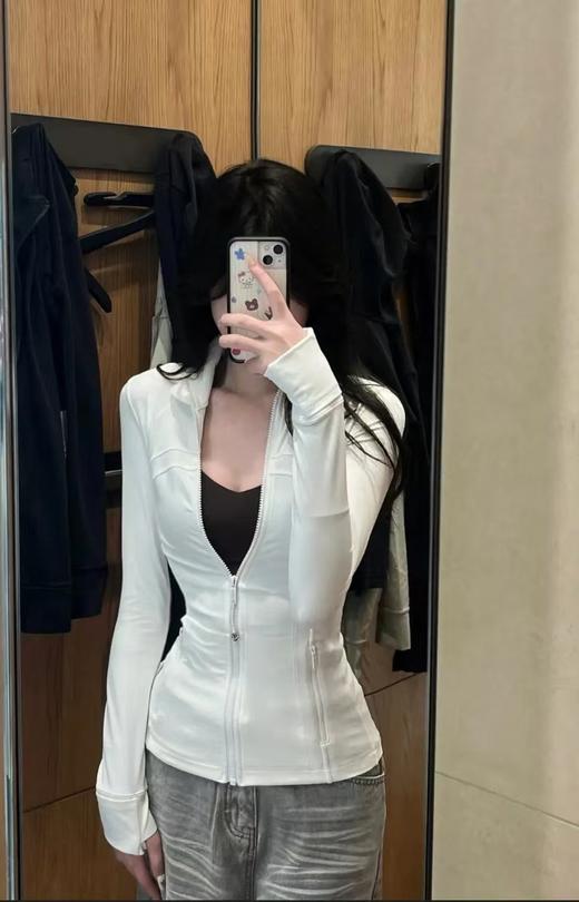 lulu同款无标，显瘦有线条，胸大腰细连帽瑜伽外套，健身跑步日常穿 商品图5