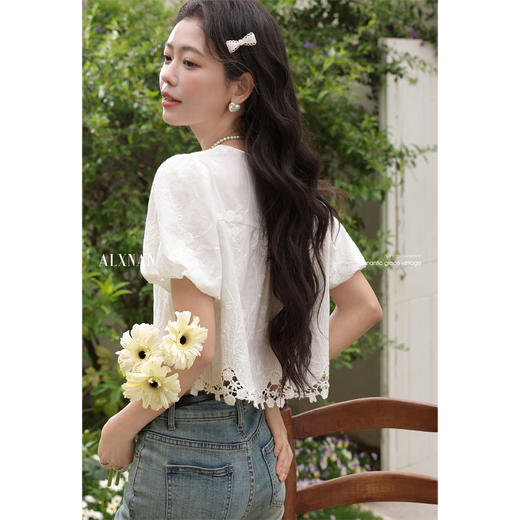 鹿向南「白茶少女」米白色蕾丝设计感上衣女夏新款法式短袖衬衫 商品图3