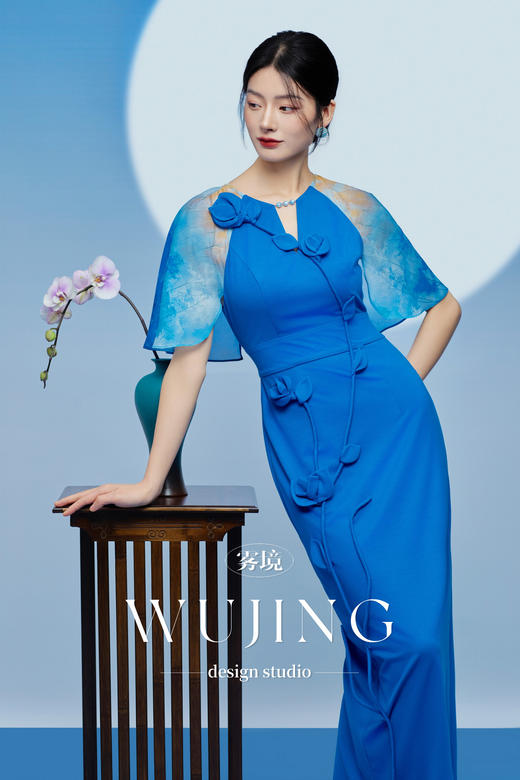 3205174 琉璃蓝梦 重磅乔琪纱定位印花/超柔进口针织料连衣裙 雾境 商品图3