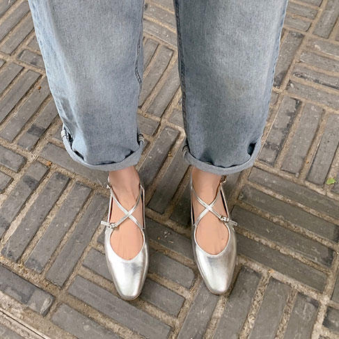 ROAADN 复古法式杏仁头羊皮交叉带内增高玛丽珍女鞋 511 商品图0