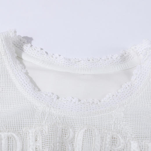 谜底T恤短袖女2025夏季新品度假风浪漫蕾丝合身短款上衣252MT0655 商品图3