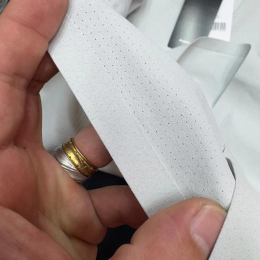 正品迪桑特春夏新款Tegolf吸湿速干防晒短袖POLO衫

尺码 瓷灰白 黑色 M-XXL 合身版型 商品图3