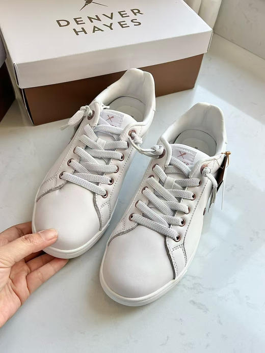 原单正品出口🇨🇦加拿大，意大利 Denver Hayes 进口超软头层牛皮小白鞋来精品～男女情侣款
尺码 38 38.5 39 40 40.5 41 42 商品图10