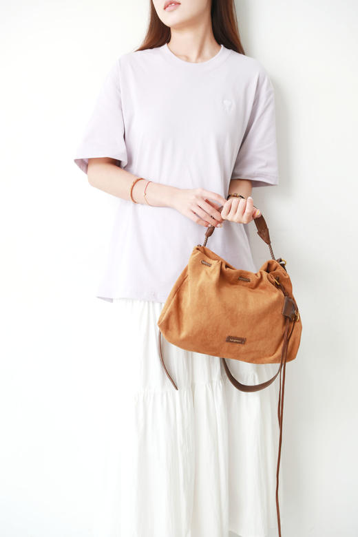 澳洲小牛皮+麂皮拼接，烦尽经文驼包。大容量牛皮托特包包C032766 商品图9