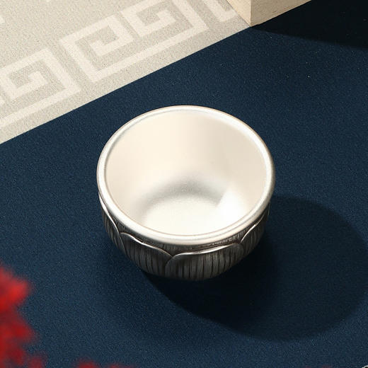 禅意福莲银杯 商品图1