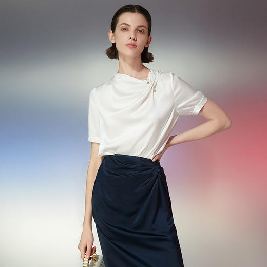 EITIE爱特爱春季新款设计感时尚优雅通勤上衣7813501 商品图2