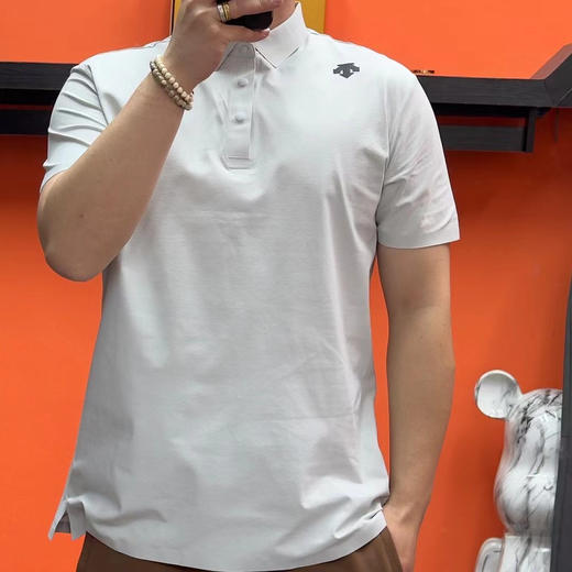 正品迪桑特春夏新款Tegolf吸湿速干防晒短袖POLO衫

尺码 瓷灰白 黑色 M-XXL 合身版型 商品图10