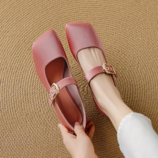 【预售5天】小香风粉嘟嘟真皮斜头玛丽珍平底单鞋NJMK&K1535 商品图4