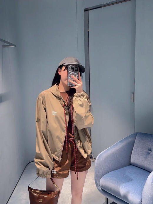 【高品质私服】【MU女士科技织物夹克外套】版型不挑身材，面料轻盈舒适透气N1264-CC【无标出货 介意慎拍】 商品图5