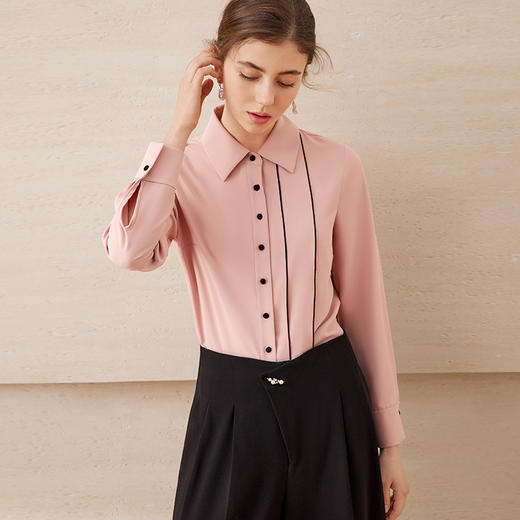 EITIE爱特爱气质简约百搭直筒显瘦正肩正式衬衫上衣春夏新款A2509509 商品图7