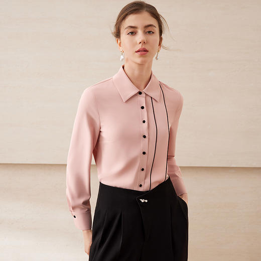 EITIE爱特爱气质简约百搭直筒显瘦正肩正式衬衫上衣春夏新款A2509509 商品图6