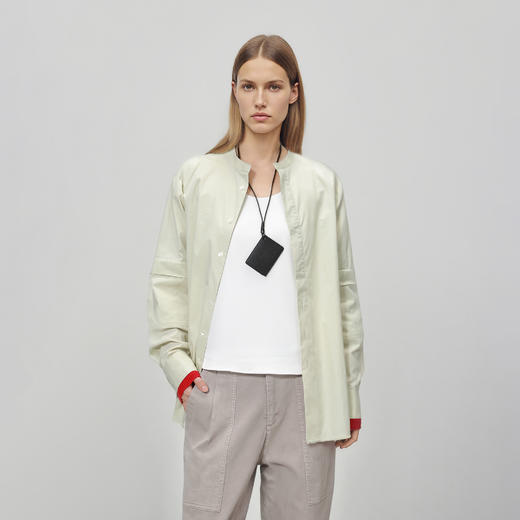 ROMI STUDIO“率性工装”100长绒棉立领暗门禁工装廓形衬衣24SST574(现货) 商品图0