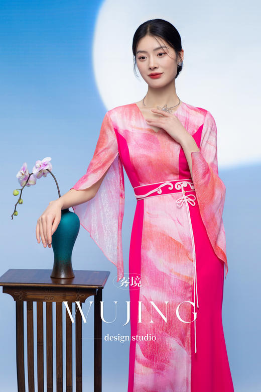 3205261 樱樱桃夭 重磅真丝银丝印花水晶纱/进口纹理蜂窝缎连衣裙 雾境 商品图3